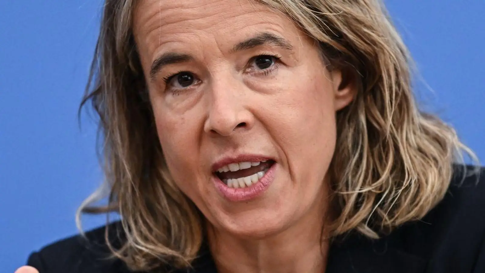 Malmendier gehört seit 2022 zu den „Wirtschaftsweisen“. (Archivbild) (Foto: Britta Pedersen/dpa)