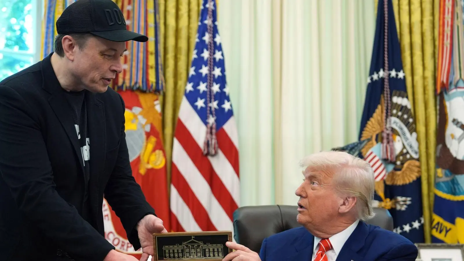 US-Präsident Donald Trump und Elon Musk.  (Foto: Evan Vucci/AP/dpa)