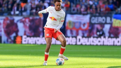 Nationalspieler Assan Ouédraogo fehlt RB Leipzig gegen Bayern wegen einer Verletzung. (Archivbild) (Foto: Jan Woitas/dpa)
