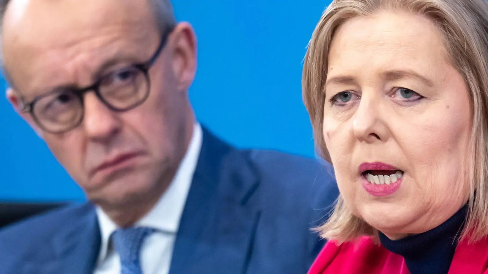 Kanzleramt und Bundesarbeitsministerium schlagen die beiden Vorsitzenden der Rentenkommission einvernehmlich vor. (Archivbild) (Foto: Michael Kappeler/dpa)