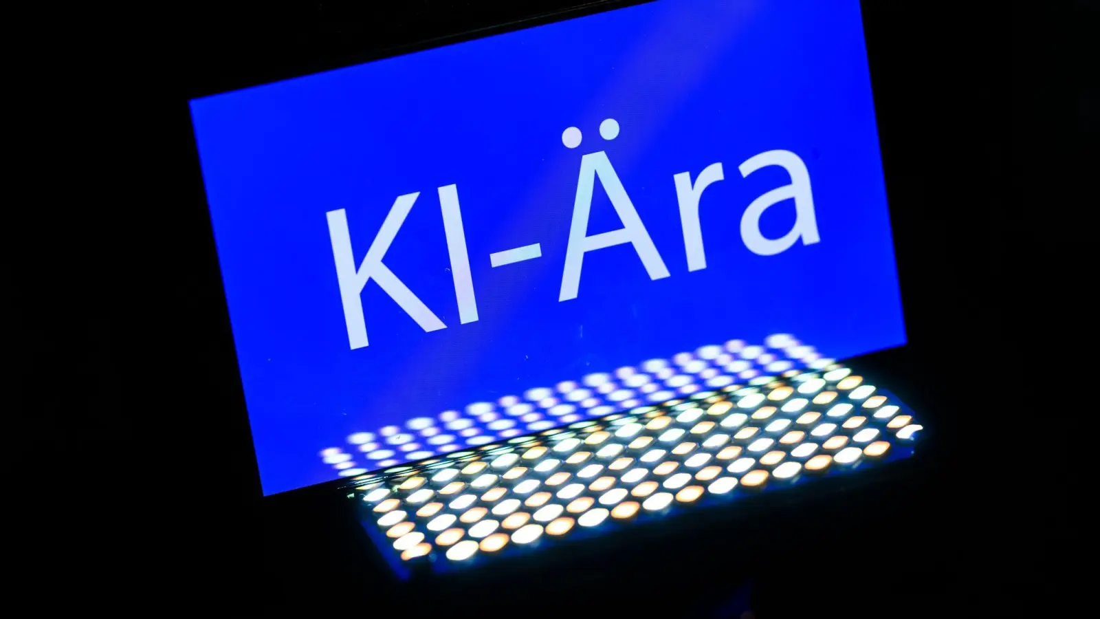 Wenn die KI für uns Einkaufen geht: Agentic Commerce hat aus Sicht von Experten großes Potenzial. (Symbolbild) (Foto: Robert Michael/dpa)