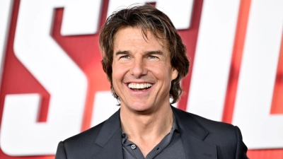 Tom Cruise ist für seine spektakulären Actionfilme bekannt - nun ließ er in einem programmierten Video die Fäuste fliegen. (Archivbild) (Foto: Evan Agostini/AP/dpa)