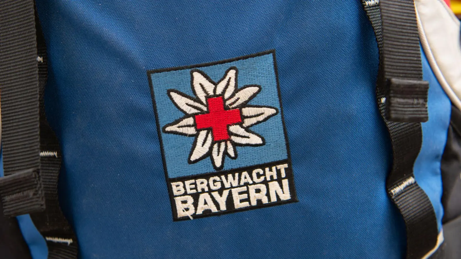 Bei der Suche nach der Frau waren unter anderem Kräfte der Bergwacht im Einsatz. (Symbolbild) (Foto: Sven Hoppe/dpa)