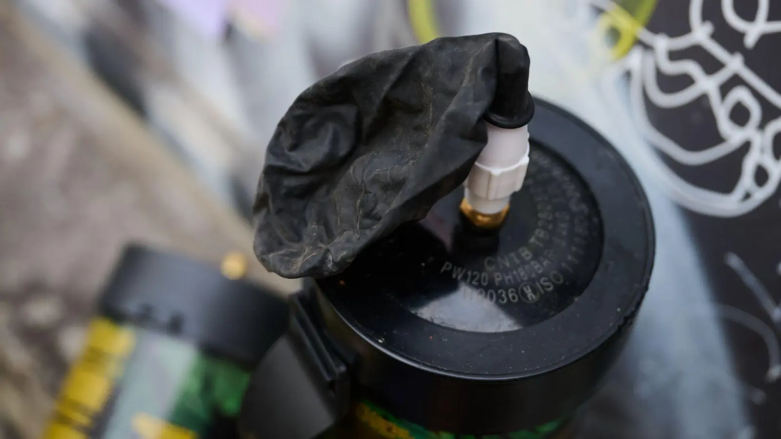 Die in München sichergestellte Menge ist mit 1,7 Tonnen bemerkenswert. (Symbolbild) (Foto: Annette Riedl/dpa)