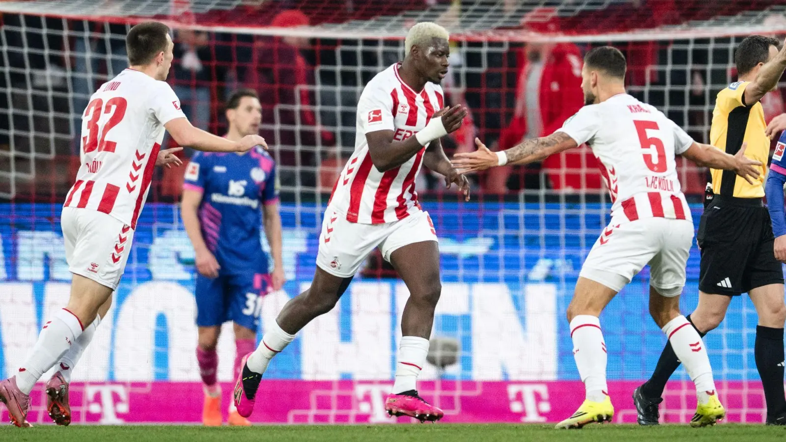 Kölns Ragnar Ache traf gegen Mainz doppelt.  (Foto: Marius Becker/dpa)