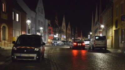 Bis 23 Uhr sind die Straßen in Windsbach beleuchtet. Das wird sich in absehbarer Zeit wieder ändern. (Foto: Florian Schwab)