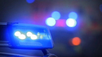 Der Verdächtige wurde kurz nach dem Überfall von Bundespolizisten festgenommen. (Symbolbild) (Foto: Karl-Josef Hildenbrand/dpa)