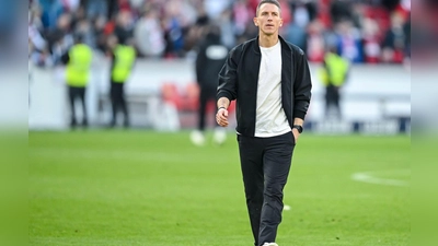 Die Zukunft von Daniel Bauer beim VfL Wolfsburg scheint vorerst geklärt. (Foto: Harry Langer/dpa)