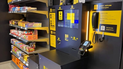 An Terminals wie diesem in einem Ortkauf in Schwäbisch Hall können die Kunden ihre Waren selbst scannen. Ob die Firma auch einen Laden in Lichtenau eröffnet, ist noch ungewiss. (Foto: Christoph Sarnowski)