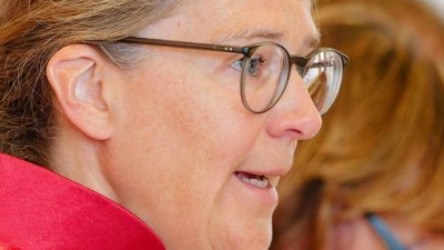 Der Zweite Senat um die Vorsitzende Richterin Ann-Katrin Kaufhold hat einstimmig entschieden.  (Foto: Uwe Anspach/dpa)