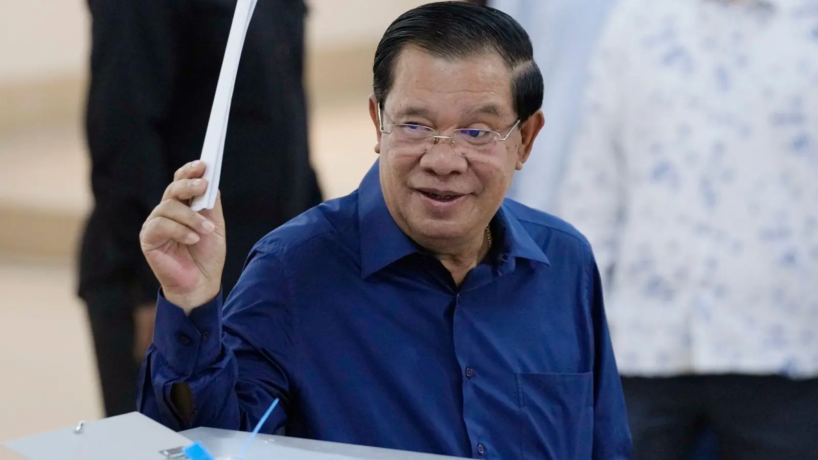 Regierungschef Hun Sen ist seit fast 40 Jahren an der Macht. (Foto: Heng Sinith/AP/dpa)