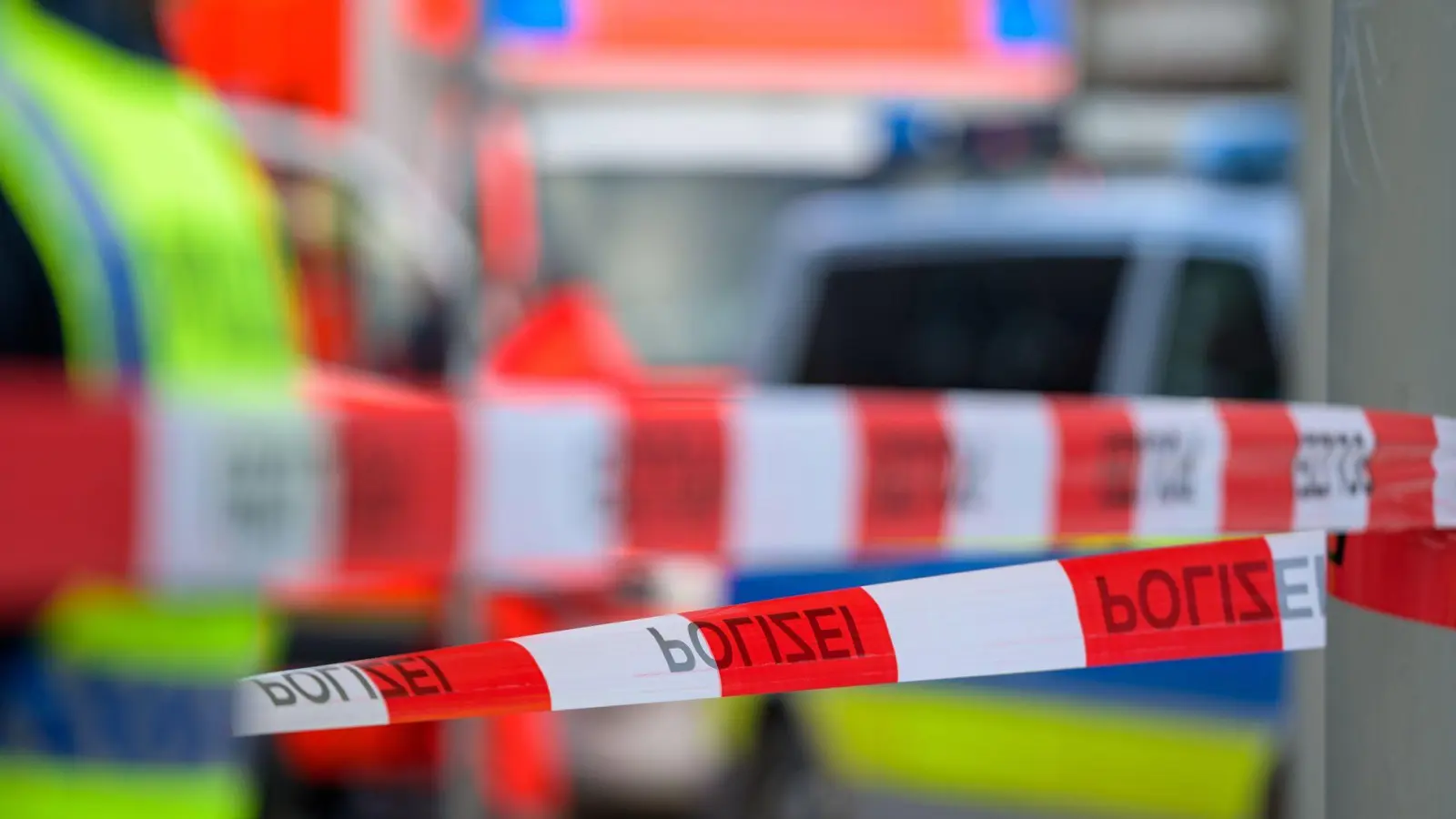 Bei einem Arbeitsunfall ist ein 60-Jähriger ums Leben gekommen. (Symbolbild) (Foto: Jonas Walzberg/dpa)