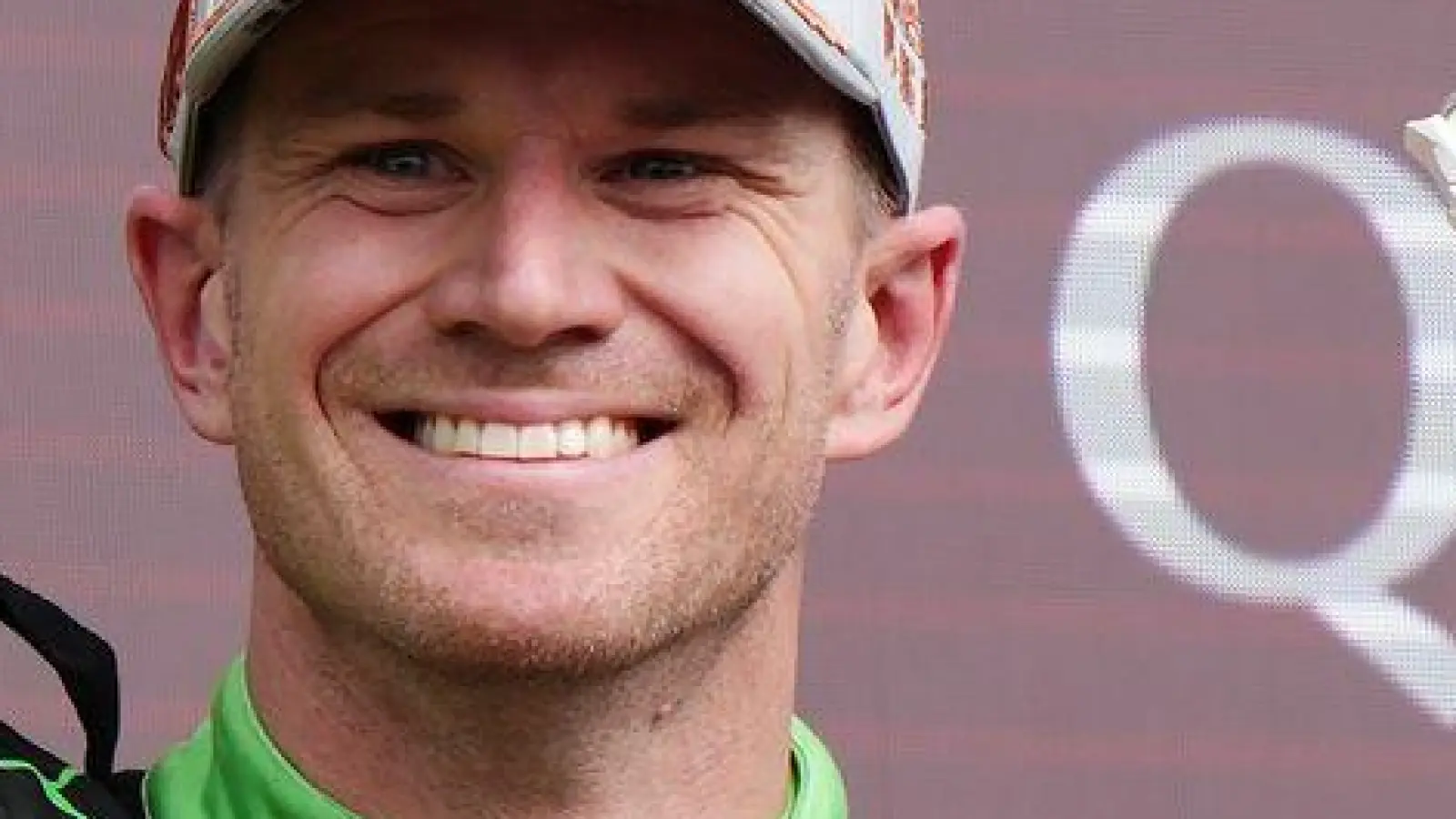 Für seinen ersten Podiumsplatz in der Formel 1 bekam Nico Hülkenberg einen Pokal aus Lego-Bausteinen. (Foto: Bradley Collyer/PA Wire/dpa)