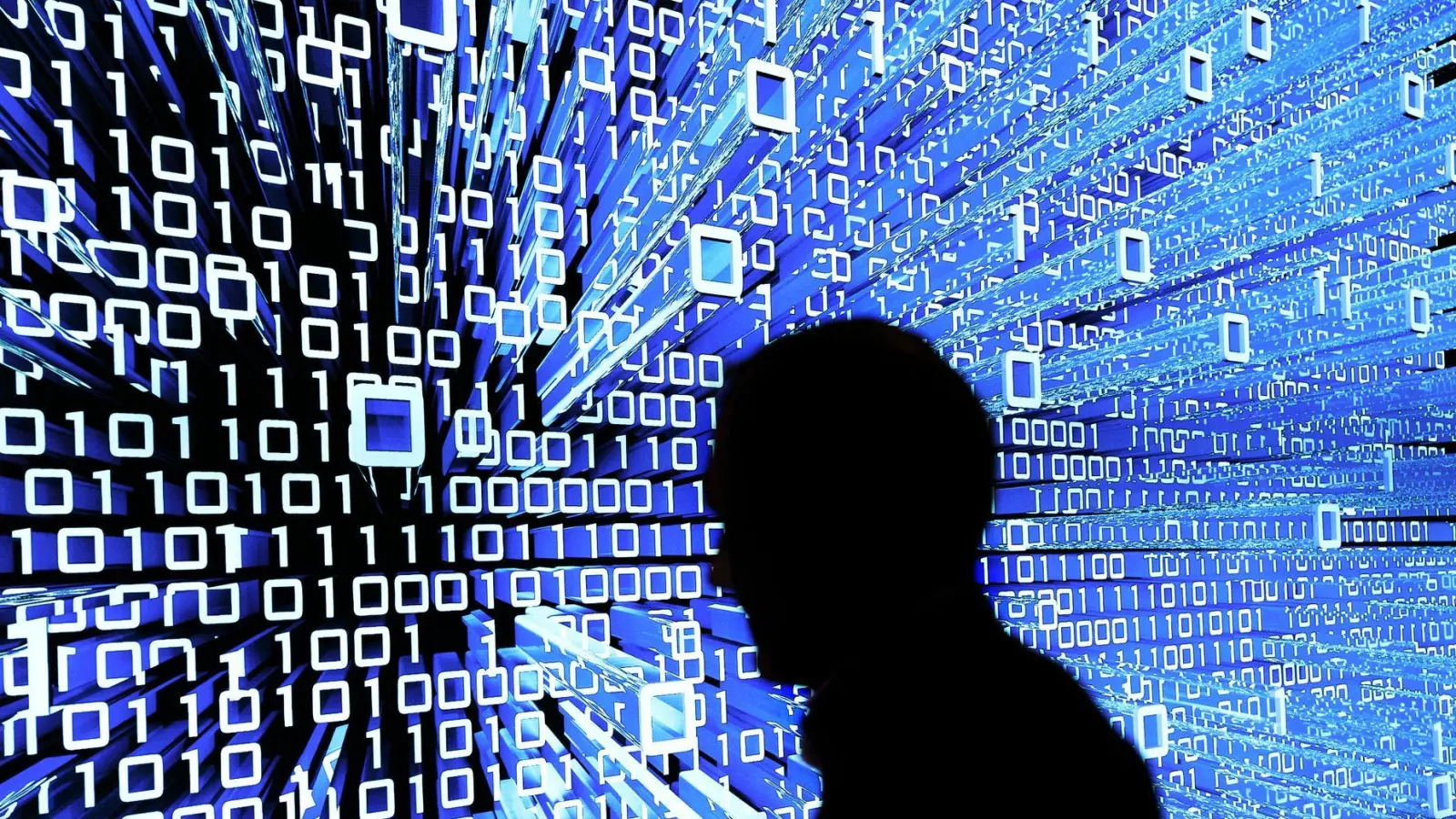 Microsoft warnt eindringlich vor dem unkontrollierten Einsatz von autonomen Softwarehelfern mit Künstlicher Intelligenz. (Symbolbild) (Foto: Peter Steffen/dpa)