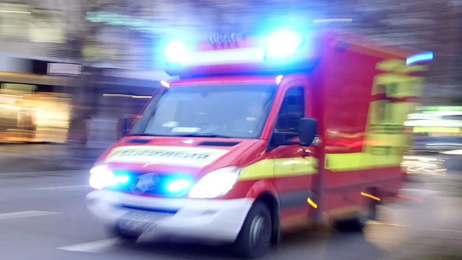 Das kleine Kind kam nach dem Unfall in ein Krankenhaus. (Symbolbild) (Foto: Katharina Redanz/dpa)