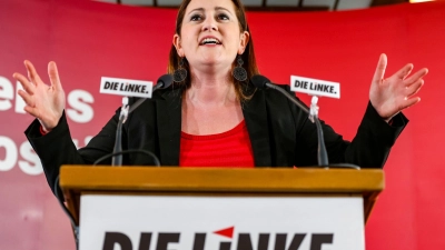 Linken-Chefin Janine Wissler setzt sich für höhere Zahlungen bei der Kindergrundsicherung ein. (Foto: Uwe Lein/dpa)