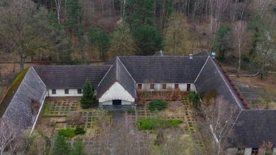 Die ehemalige Villa von Reichpropaganda-Minister Joseph Goebbels auf dem Areal am Bogensee, (Foto: Patrick Pleul/dpa)
