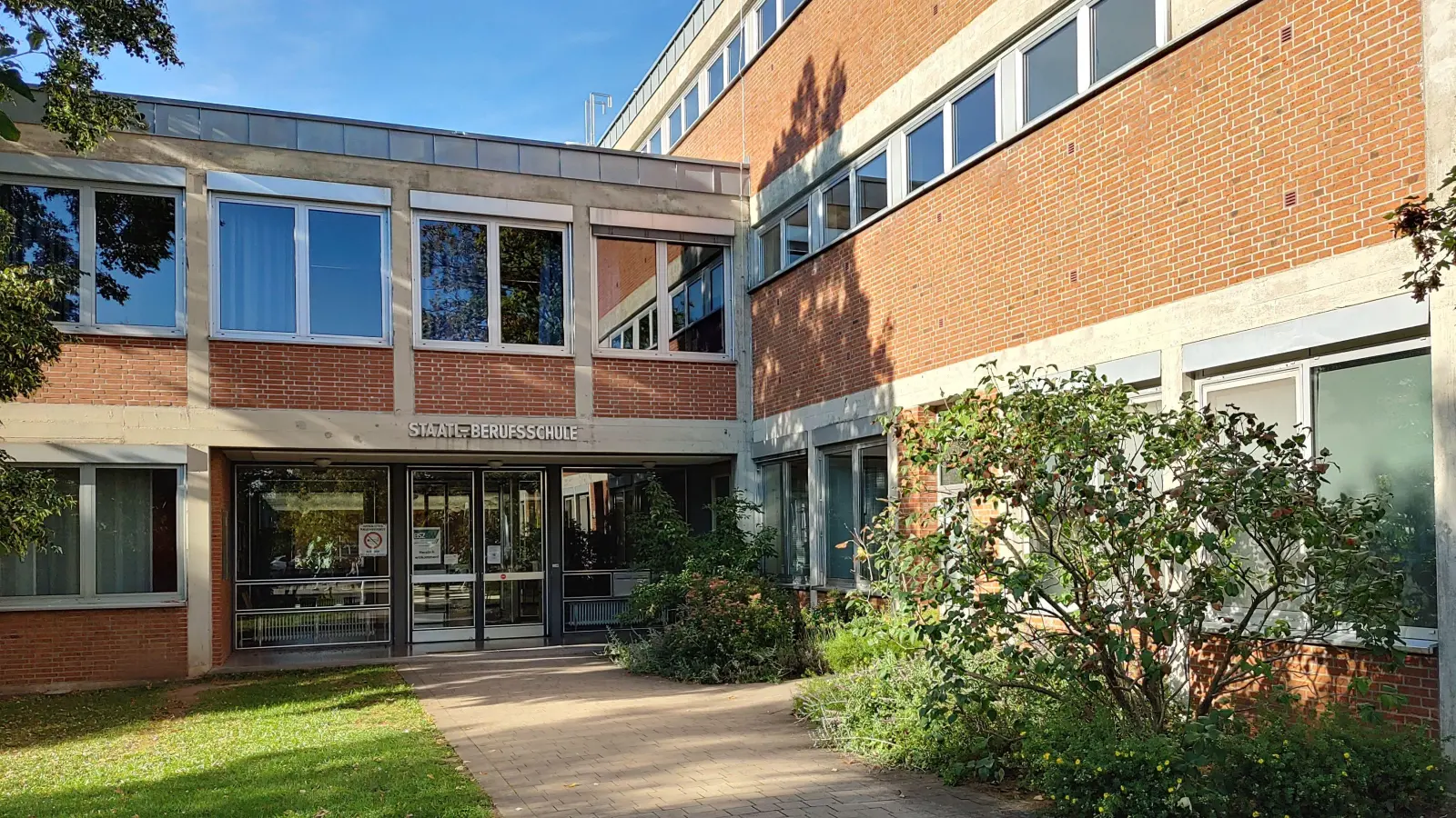 Sorgen macht in den Berufsschulen in Neustadt und Bad Windsheim (im Bild) nicht nur die abnehmende Zahl der Schüler. Auch das Unterrichten wird zunehmend schwieriger, so Schulleiterin Bettina Scheckel. (Foto: Katrin Merklein)