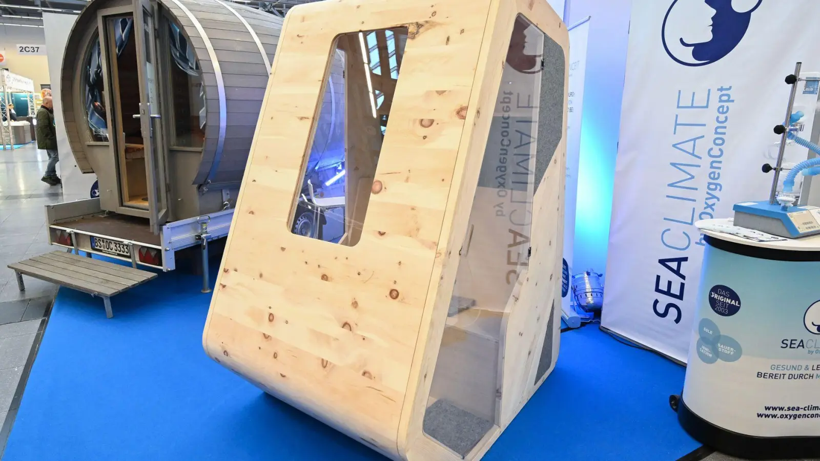 Mobil und flexibel: Mobile Saunalösungen lassen sich einfach einbauen und beim Umzug mitnehmen. (Foto: Bernd Weißbrod/dpa)