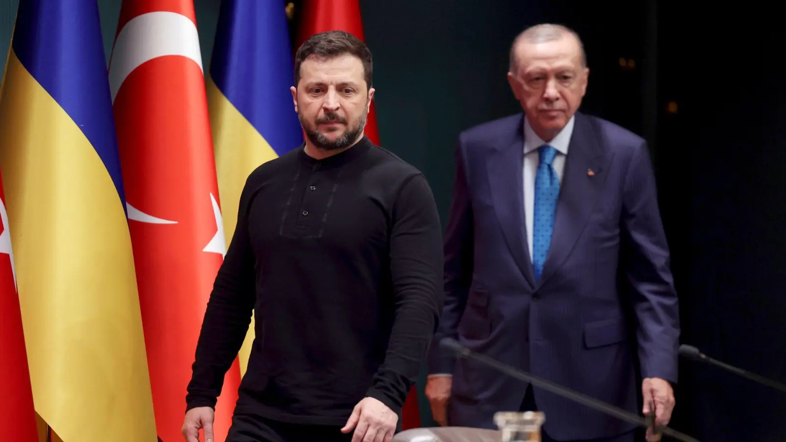 Der ukrainische Präsident Wolodymyr Selenskyj dankte der Türkei für ihre Unterstützung der territorialen Unversehrtheit des Landes. (Archivbild) (Foto: Yavuz Ozden/DIA Photo/AP/dpa)