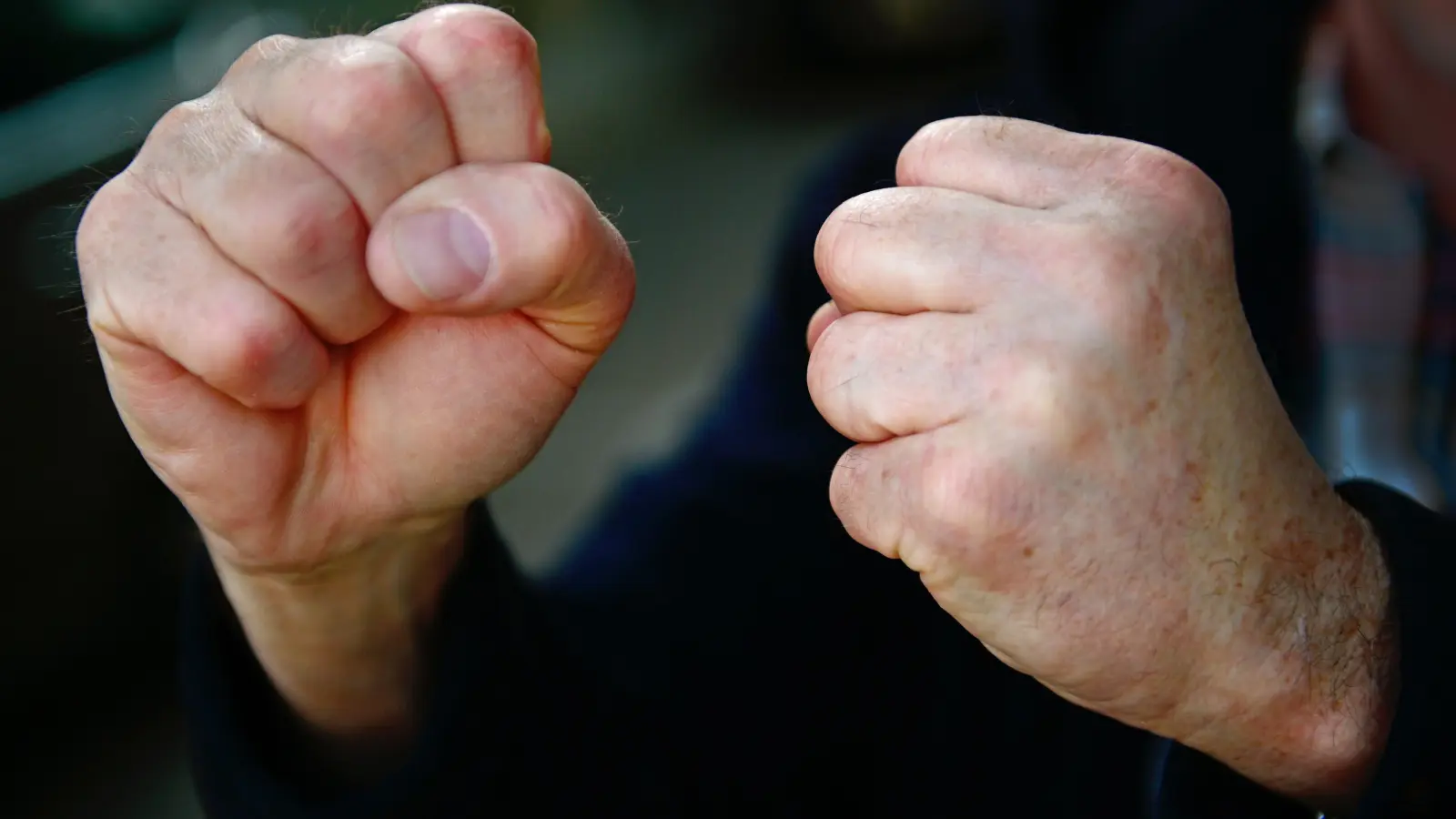 Ein Mann klingelte und schlug einfach zu. (Symbolbild: Anna Beigel)