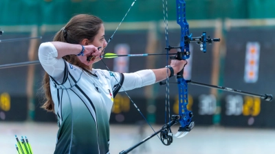 Franziska Göppel holte sich in Berlin mit dem Compoundbogen den Titel bei den Frauen. (Foto: Roy Beyer)