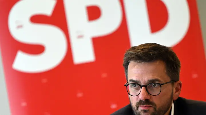 Der nordrhein-westfälische SPD-Parteichef Thomas Kutschaty ist zurückgetreten. (Foto: Federico Gambarini/dpa)