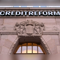 Die Wirtschaftsauskunftei Creditreform hat die Zahl der Firmeninsolvenzen für das erste Halbjahr hochgerechnet. (Archivbild) (Foto: Martin Schutt/dpa)