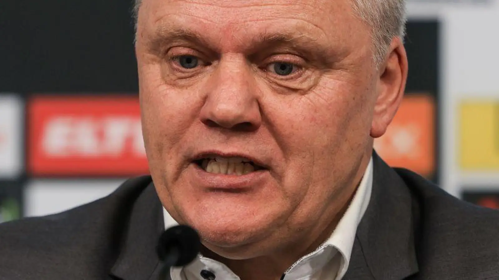 Stefan Stegemann muss gemeinsam mit dem Verein einen Virkus-Nachfolger finden. (Archivbild)  (Foto: Oliver Berg/dpa)