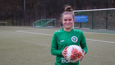 Martha Bittner spielt als einziges Mädchen bei der U15 der SpVgg Ansbach in der Bayernliga. (Foto: Constantin Prosch)