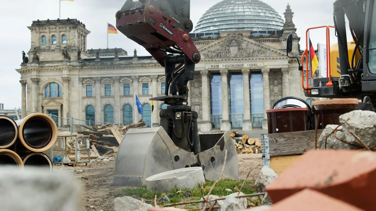 Die Koalition hat eine Menge Baustellen vor sich. (Archivbild) (Foto: Joerg Carstensen/dpa)