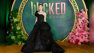 Bei der Premiere in Singapur erlebt Ariana Grande einen Schreckmoment.(Archivbild)  (Foto: Scott A Garfitt/Invision/AP/dpa)