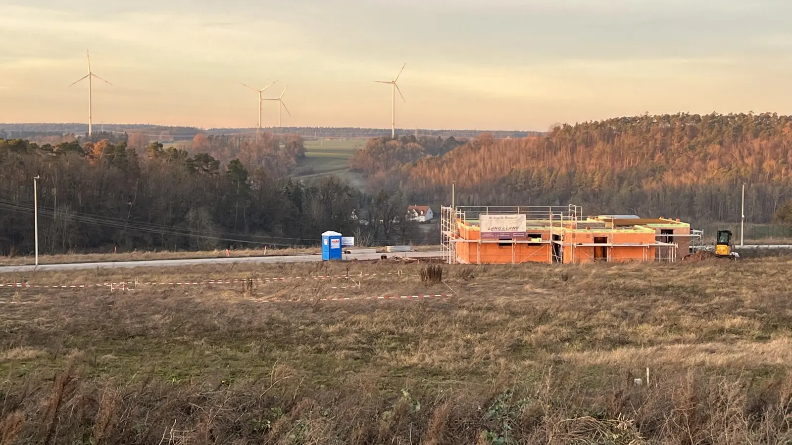 Im zweiten Abschnitt des Neubaugebiets in Dietenhofen nördlich der Rüderner Straße sind noch 13 Parzellen zu haben. (Foto: Yvonne Neckermann)