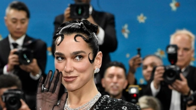 Popstar Dua Lipa ist jetzt auch kosovarische Staatsangehörige. (Archivbild) (Foto: Evan Agostini/Invision/AP/dpa)