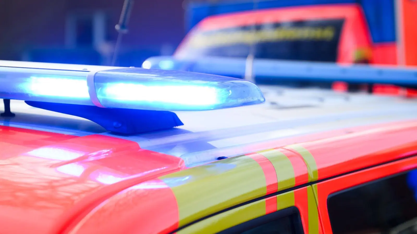 Laut dem Notarzt hatte der Junge unter den Umständen Glück gehabt. (Symbolbild) (Foto: Julian Stratenschulte/dpa)