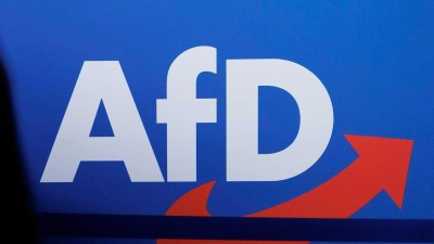 Blick auf das Parteilogo bei einem AfD-Bundesparteitag. (Foto: Carsten Koall/dpa/Symbolbild)