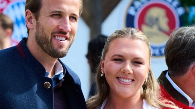 Gibt es bald einen Grund zum Anstoßen für Harry Kane? (Archivbild) (Foto: Sven Hoppe/dpa)
