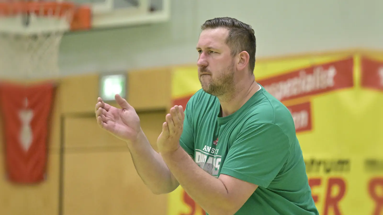 Taktgeber der Piranhas von außen: Trainer Martin Ides. (Foto: Martin Rügner)