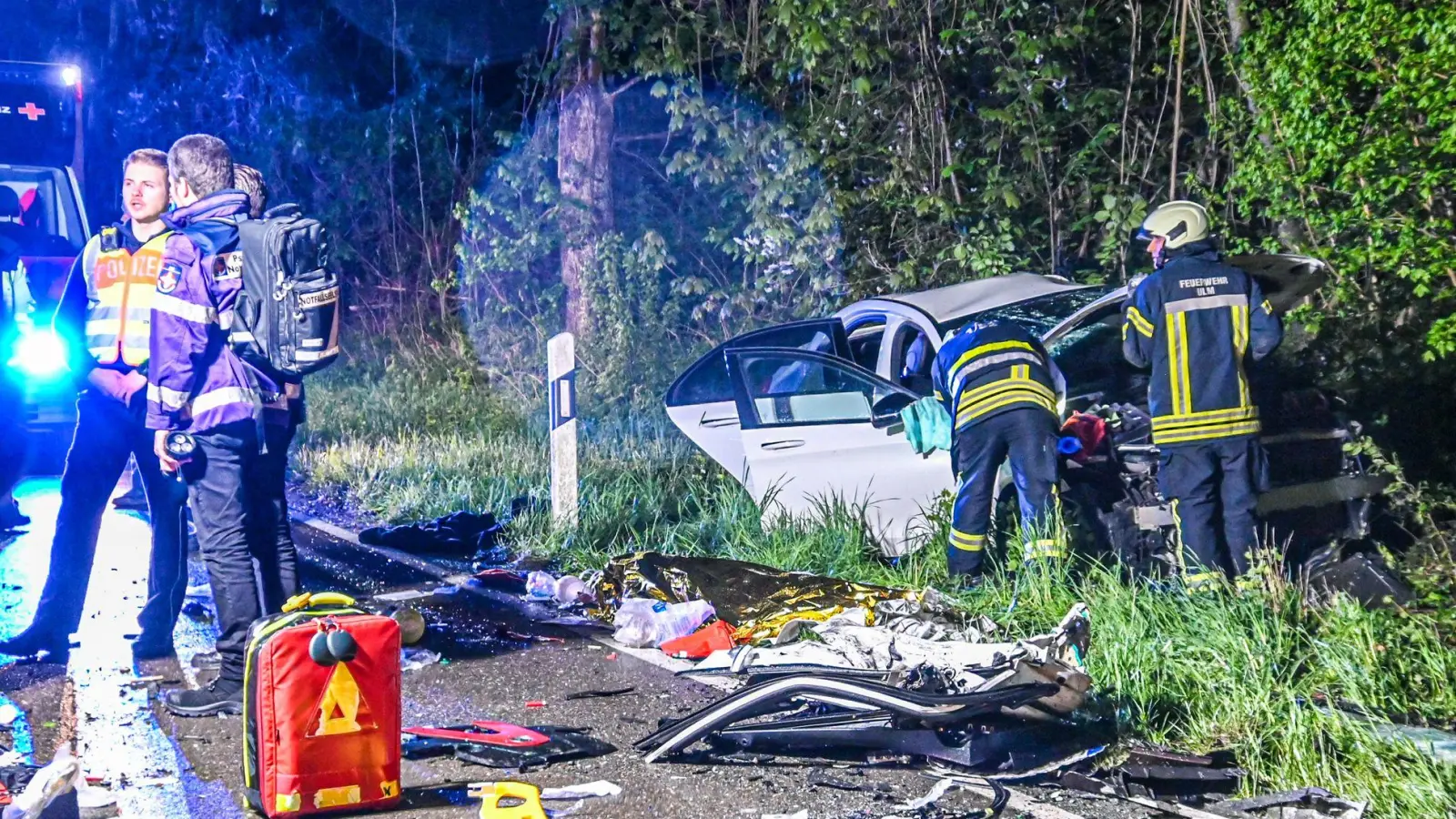 Zu einem Unfall mit vier Toten liegt nun ein Gutachten vor. (Archivbild) (Foto: Simon Zeiher/onw-images/dpa)
