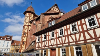 Die Sanierung des Klosterchors und des angrenzenden Gebäudes Husarengasse 1 ist eines der größten Projekte der Stadt Bad Windsheim in den kommenden Jahren. (Foto: Katrin Merklein)