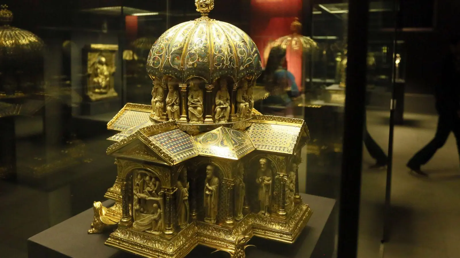 Der Welfenschatz umfasst mittelalterliche Goldreliquien im dreistelligen Millionenwert. (Archivbild)  (Foto: Stephanie Pilick/dpa)