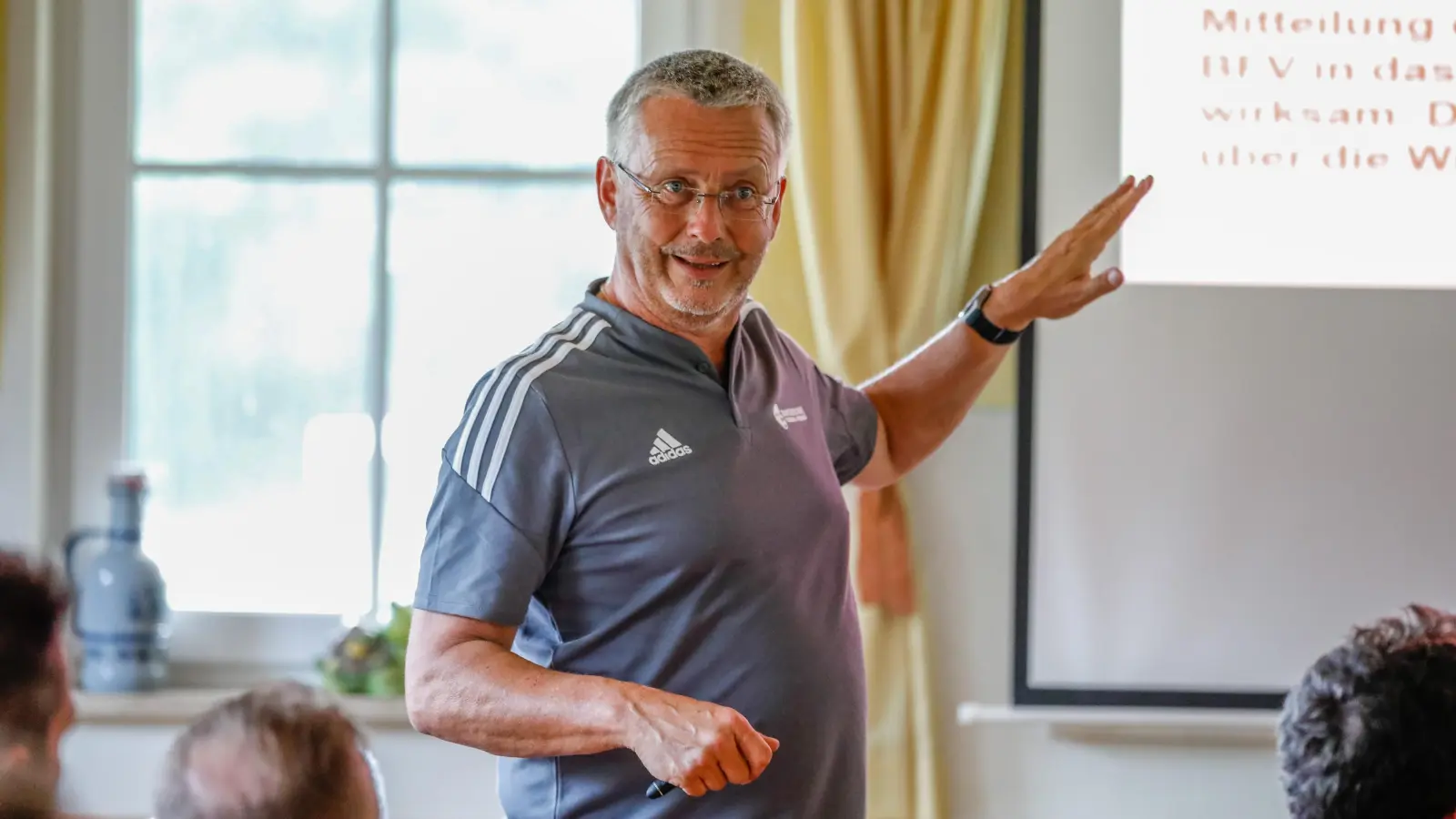 „Es lebe das Playoff”: Kreisspielleiter Thomas Raßbach will aber von den mit seinen Vereinen besprochenen Regelungen nicht abweichen. (Foto: David Oßwald)