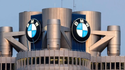 BMW hat seine Talfahrt beim Absatz gestoppt. (Archivbild) (Foto: Peter Kneffel/dpa)