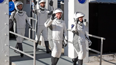 Die vierköpfige „Crew 11“ wird vorzeitig zurückgeholt. (Archivbild) (Foto: John Raoux/AP/dpa)