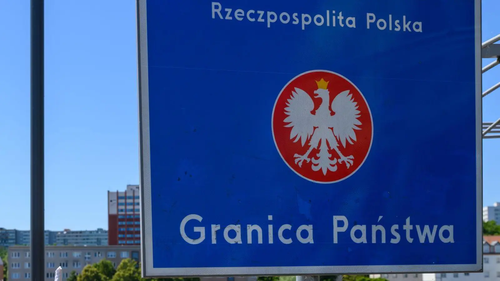 Ab Montag will Polen auch an diesem Grenzübergang Einreisende aus Deutschland kontrollieren. (Archivbild)  (Foto: Patrick Pleul/dpa)