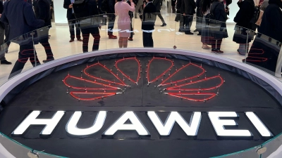 Der Einsatz chinesischer Komponenten, wie von Huawei, in künftigen deutschen Handynetzen wurde geprüft. (Foto: Wolf von Dewitz/dpa)