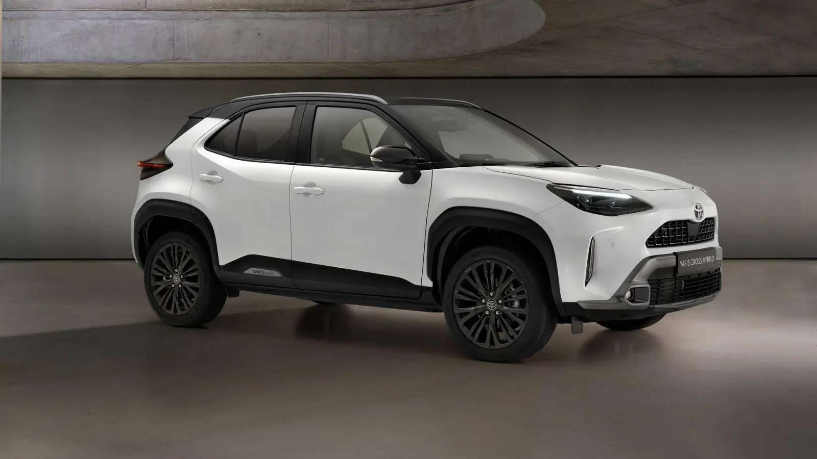 Kleiner Kraxler? Nun, eine gewisse Geländegängigkeit wird zumindest den Modellen mit Allrad durchaus bescheinigt - wie sieht es mit den Gebrauchtqualitäten des Yaris Cross aus? (Foto: Toyota/dpa-tmn)