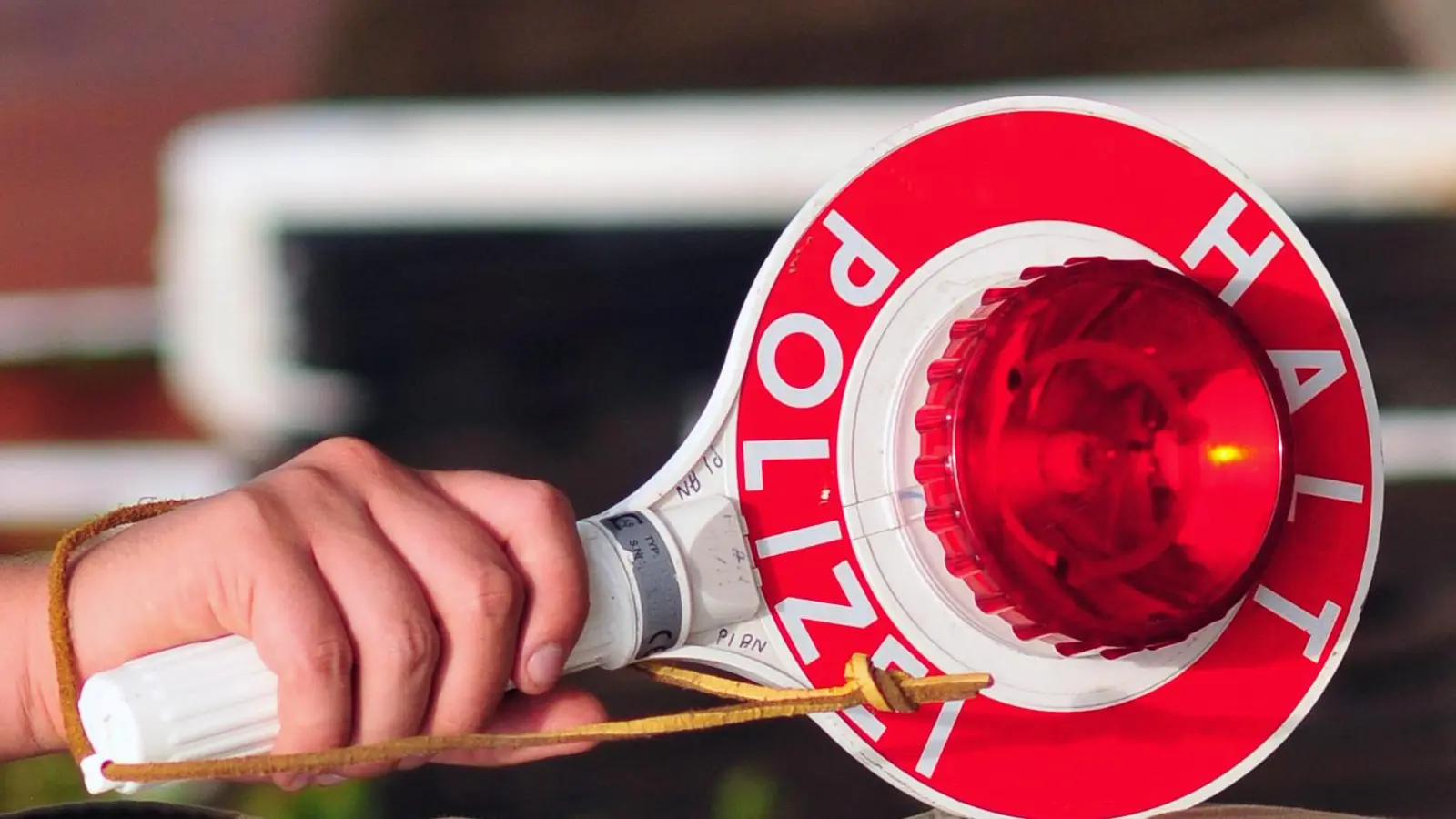 Die Polizei zog am Samstag in Neustadt einen 40-Jährigen aus dem Verkehr. (Symbolbild: James Edward Albright Jr)