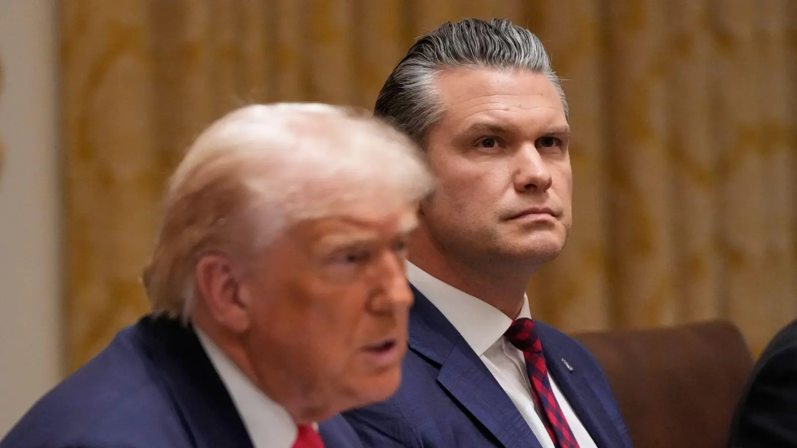 US-Präsident Donald Trump helfe gerne Ländern, die sich selbst helfen würden, sagte Pentagon-Chef Pete Hegseth. (Archivbild) (Foto: Julia Demaree Nikhinson/AP/dpa)
