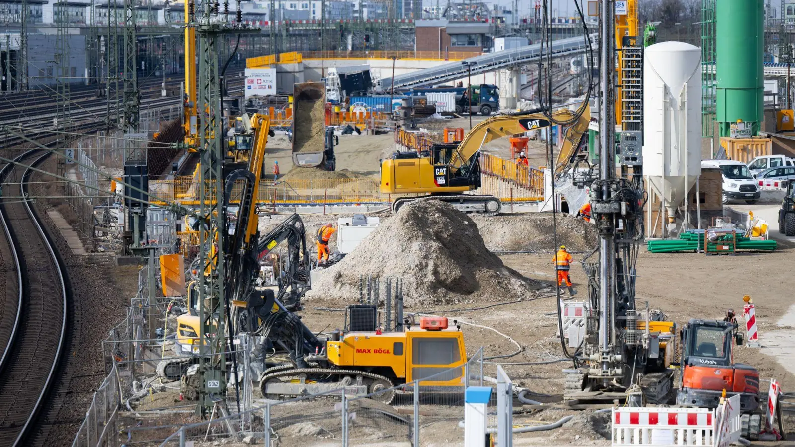 21 Kilometer Tunnel werden für die zweite S-Bahn-Stammstrecke durch den Münchner Untergrund getrieben. (Archivbild) (Foto: Sven Hoppe/dpa)